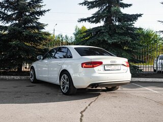 2013 Audi A4 IV (B8) Рестайлинг, белый, 1213000 рублей, вид 2
