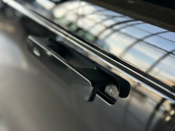 2023 Land Rover Range Rover Velar I, чёрный, 6985000 рублей - вид 16