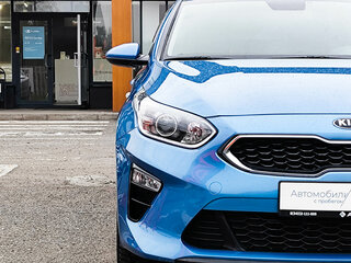 2019 Kia Ceed III, синий, 1651928 рублей, вид 5