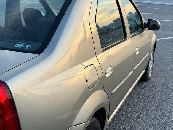 2011 Renault Logan I Рестайлинг, бежевый - вид 14
