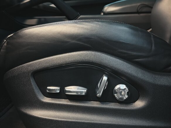 2019 Porsche Cayenne Coupé III, чёрный, 7900000 рублей - вид 15