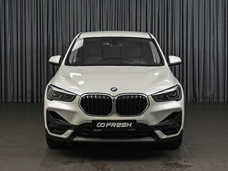 2021 BMW X1 18i sDrive II (F48) Рестайлинг, белый, 3129000 рублей, вид 3