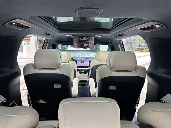 2024 Zeekr 009 108 kWh I Рестайлинг, чёрный - вид 8