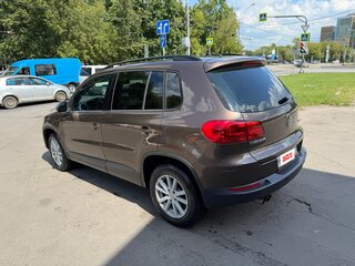 2016 Volkswagen Tiguan I Рестайлинг, коричневый, 1250000 рублей, вид 4