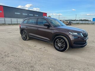 2018 Skoda Kodiaq I, коричневый, 2550000 рублей, вид 3