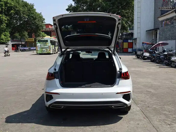 2022 Audi A3 35 TFSI IV (8Y), белый - вид 12