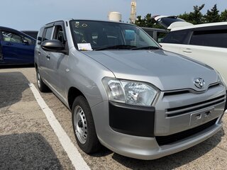 2022 Toyota Probox I Рестайлинг, серебристый, 870999 рублей, вид 1