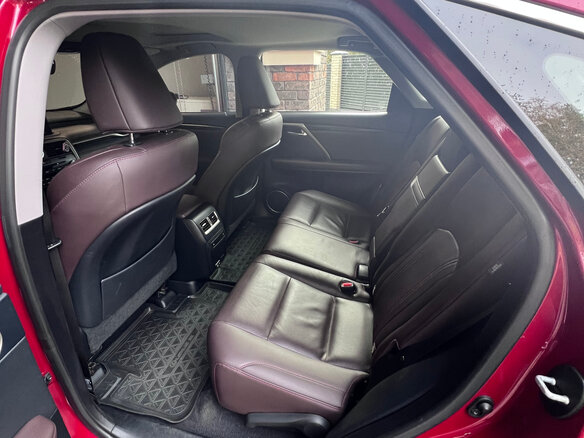 2019 Lexus RX 300 IV Рестайлинг, красный, 4330000 рублей - вид 11