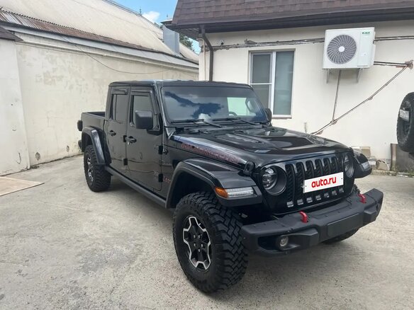 2022 Jeep Gladiator II (JT), чёрный, 6900000 рублей - вид 2