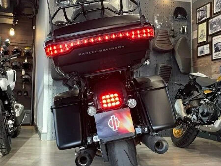2021 Harley-Davidson Road Glide Limited, чёрный, 3950000 рублей - вид 5