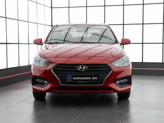 2018 Hyundai Solaris II, красный, 1429000 рублей, вид 2