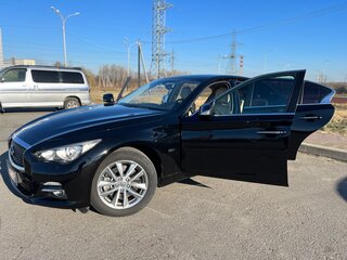 2017 Infiniti Q50 I, чёрный, 2100000 рублей, вид 2