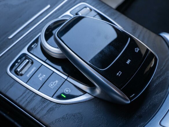 2019 Mercedes-Benz C-Класс 200 IV (W205) Рестайлинг, серебристый, 3130000 рублей - вид 18