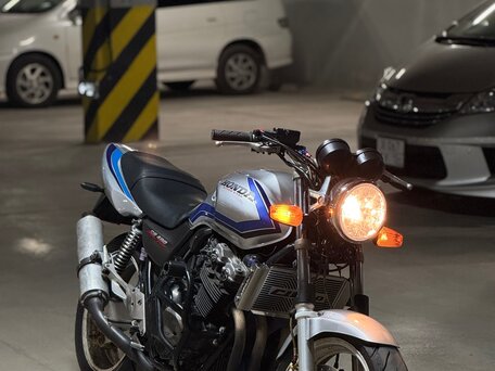 2002 Honda CB 400 Super Four, серебристый, 299999 рублей, вид 1