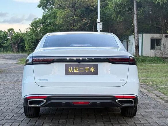 2026 Geely Emgrand III, белый, 1190000 рублей - вид 6
