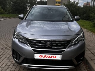 2018 Peugeot 5008 II, серебристый, 1380000 рублей, вид 1