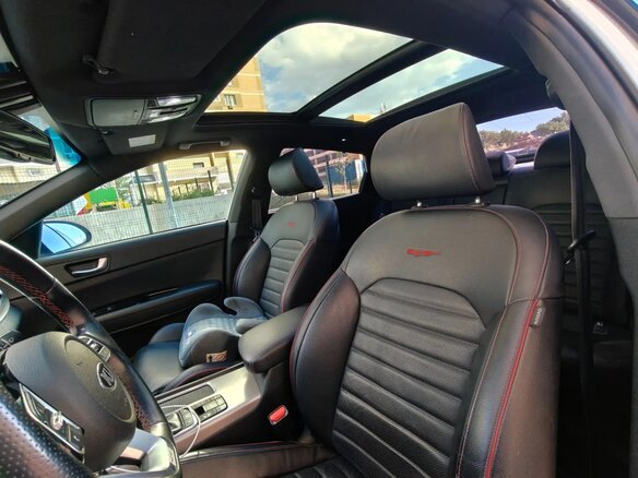 2019 Kia Optima IV Рестайлинг, белый, 2150000 рублей - вид 10