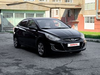 2011 Hyundai Solaris I, чёрный, 440000 рублей, вид 3