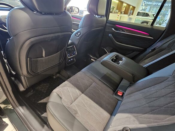 2026 Geely Monjaro I, зелёный, 4954990 рублей - вид 20