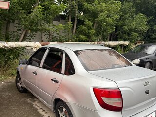 2012 Lada (ВАЗ) Granta I, серебристый, 180000 рублей, вид 4
