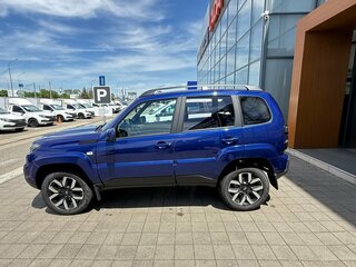 2026 Lada (ВАЗ) Niva Travel I Рестайлинг, синий, 1834000 рублей, вид 5