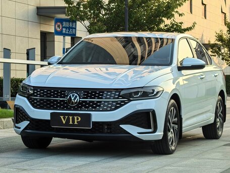 2023 Volkswagen Lavida III Рестайлинг, белый, 1595000 рублей, вид 3
