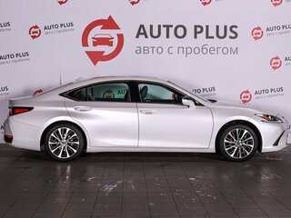 2020 Lexus ES 250 VII, белый, 3799000 рублей, вид 5