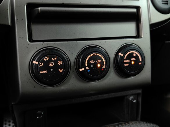 2005 Nissan X-Trail I Рестайлинг, чёрный - вид 17