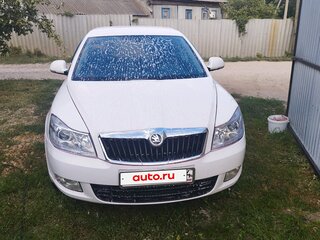 2011 Skoda Octavia II (A5) Рестайлинг, белый, 730000 рублей, вид 1