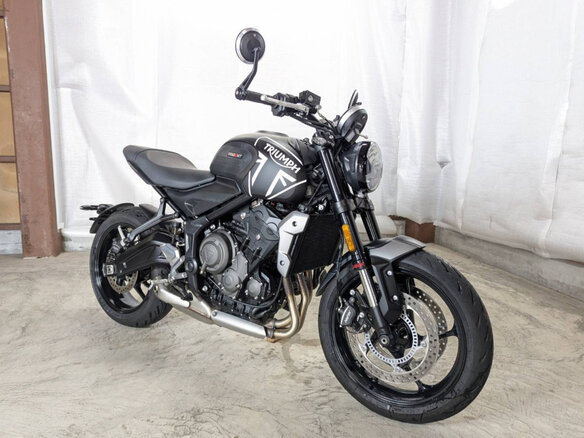 2023 Triumph Trident 660, чёрный, 590000 рублей - вид 1