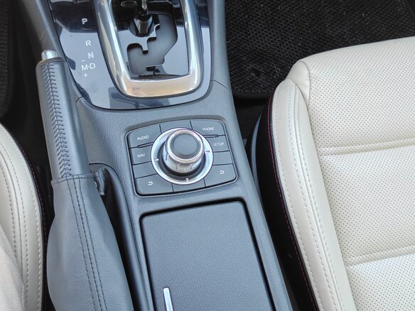 2014 Mazda 6 III (GJ), серый, 1670000 рублей - вид 12