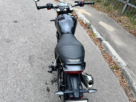 2025 Triumph Speed 400, чёрный, 570000 рублей, вид 5