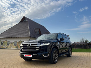 2023 Toyota Land Cruiser 300 Series, чёрный, 11150000 рублей, вид 3