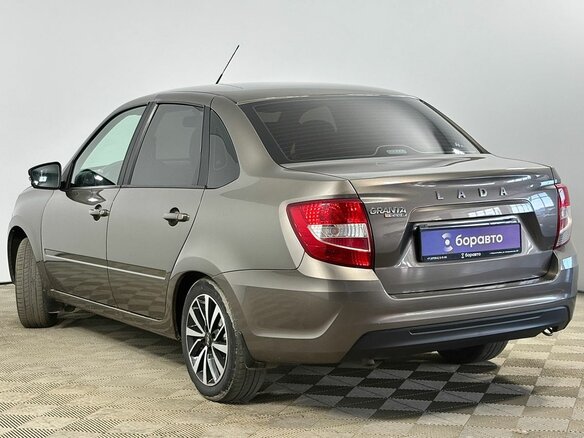 2025 Lada (ВАЗ) Granta I Рестайлинг, коричневый, 930000 рублей - вид 3