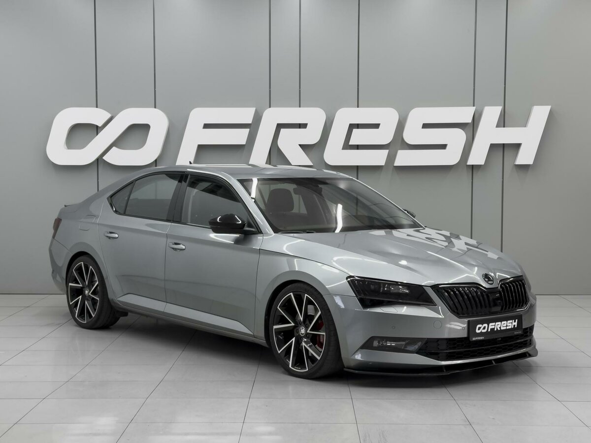 Открыть фотографии: Skoda Superb III