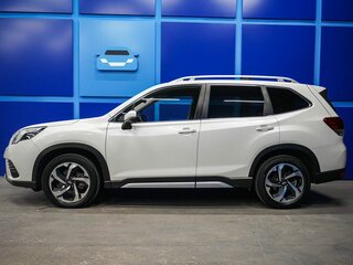 2021 Subaru Forester V Рестайлинг, белый, 3800000 рублей, вид 3