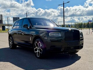 2021 Rolls-Royce Cullinan I (Series I), чёрный, 32490000 рублей, вид 1