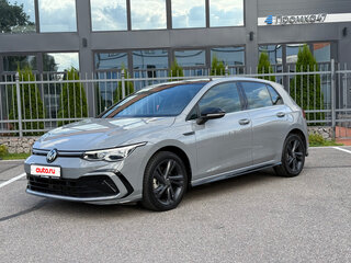 2023 Volkswagen Golf VIII, серый, 2100000 рублей, вид 1