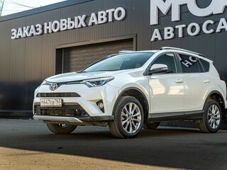 2016 Toyota RAV4 IV (XA40) Рестайлинг, белый, 2250000 рублей, вид 1