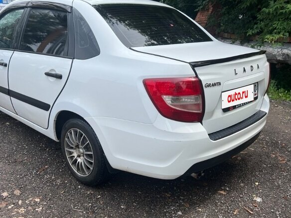 2019 Lada (ВАЗ) Granta I Рестайлинг, белый, 540000 рублей - вид 5
