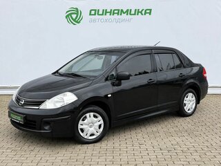 2011 Nissan Tiida I Рестайлинг, чёрный, 550000 рублей, вид 1