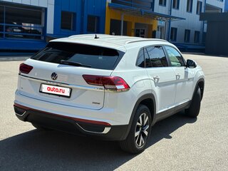 2021 Volkswagen Atlas I Рестайлинг, белый, 3194000 рублей, вид 3