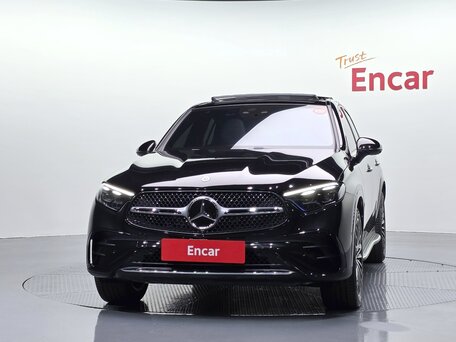 2023 Mercedes-Benz GLC Coupe 300 II (C254), чёрный, 7000000 рублей, вид 3