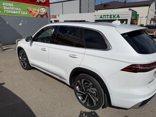 2023 Geely Monjaro (Xingyue L) I, белый, 3600000 рублей, вид 4