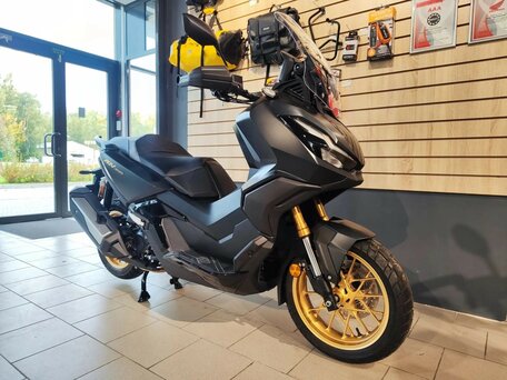 2026 Honda ADV350, чёрный, 1049000 рублей, вид 2