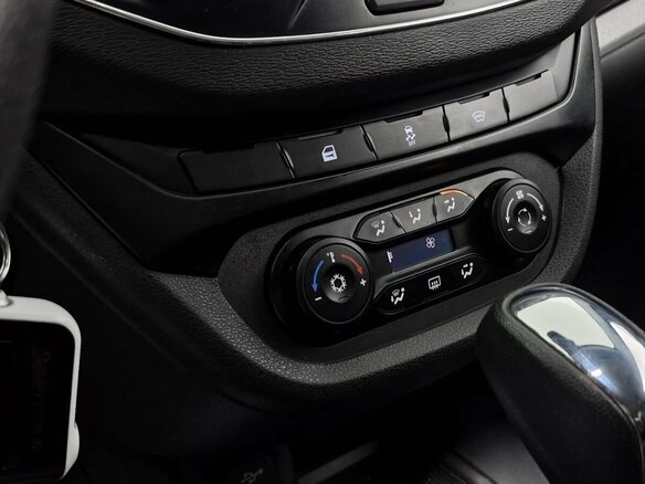 2020 Lada (ВАЗ) Vesta SW I, серый, 1090000 рублей - вид 18