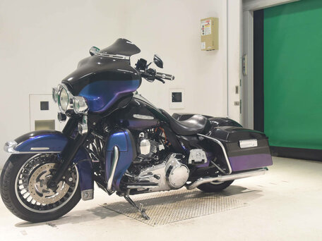 2009 Harley-Davidson Electra Glide, чёрный, 799000 рублей, вид 4