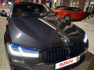 2021 BMW 5 серии 530d xDrive VII (G30/G31/G38) Рестайлинг, серый, 7150000 рублей, вид 3