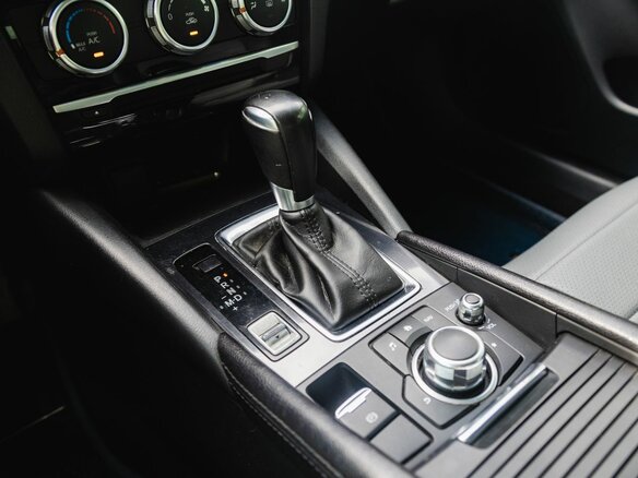 2016 Mazda 6 III (GJ) Рестайлинг, синий, 1900000 рублей - вид 22