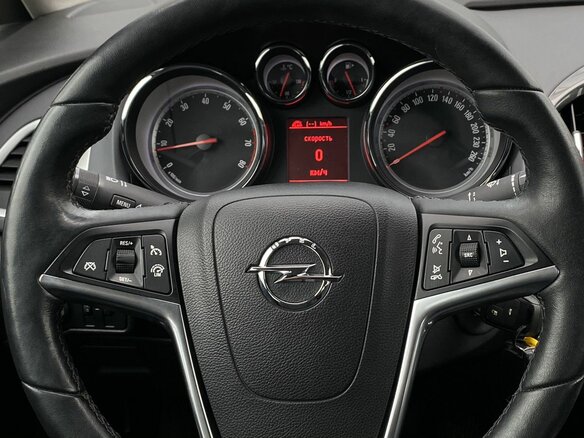 2013 Opel Astra J Рестайлинг, белый, 899000 рублей - вид 14